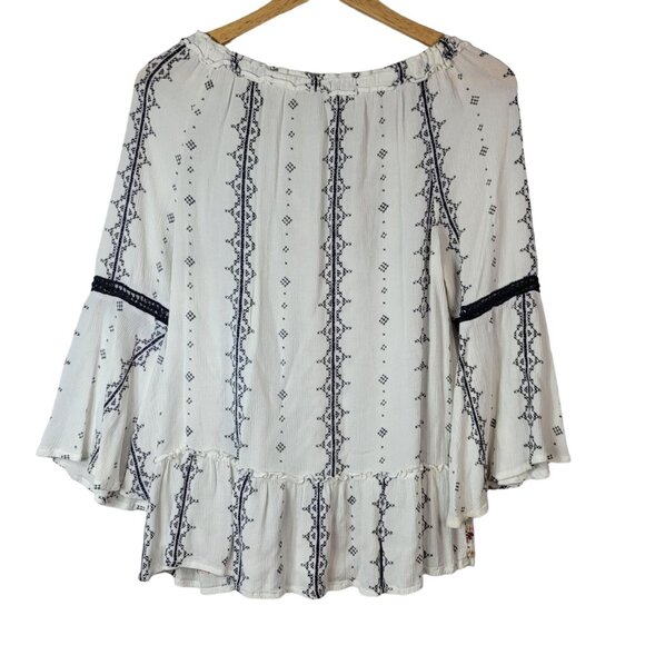 Knox Rose Boho Top Medium Tassel Tie 3/4 Bell Sleeve Flared V Neck Embroidered - Picture 6 of 9